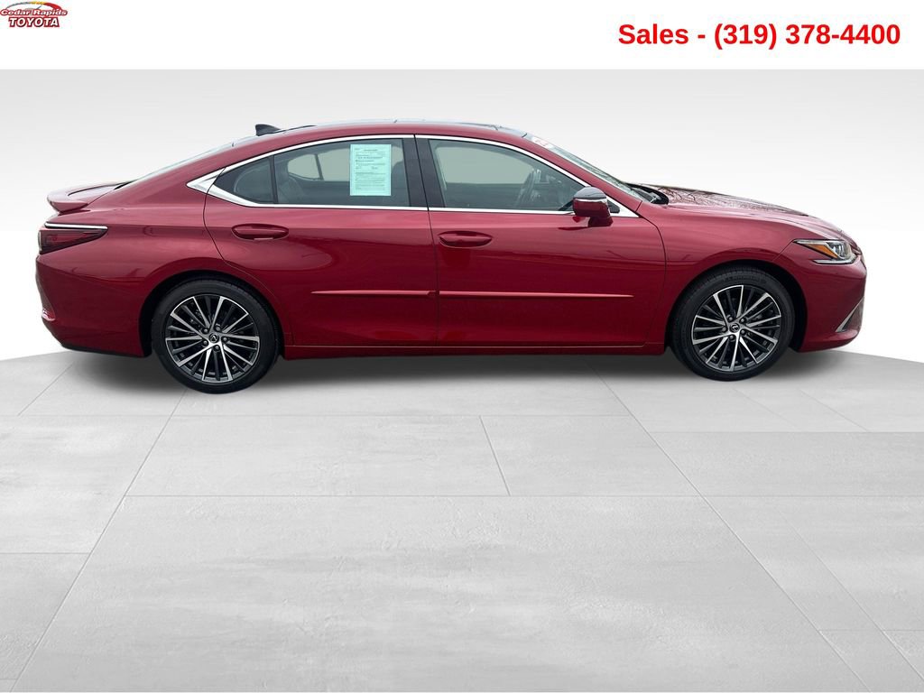 Used 2023 Lexus ES 350 w/ Premium Package FWD image 7