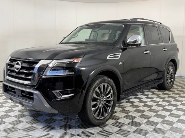 Used 2022 Nissan Armada Platinum w/ Captain's Chairs Package RWD image 2
