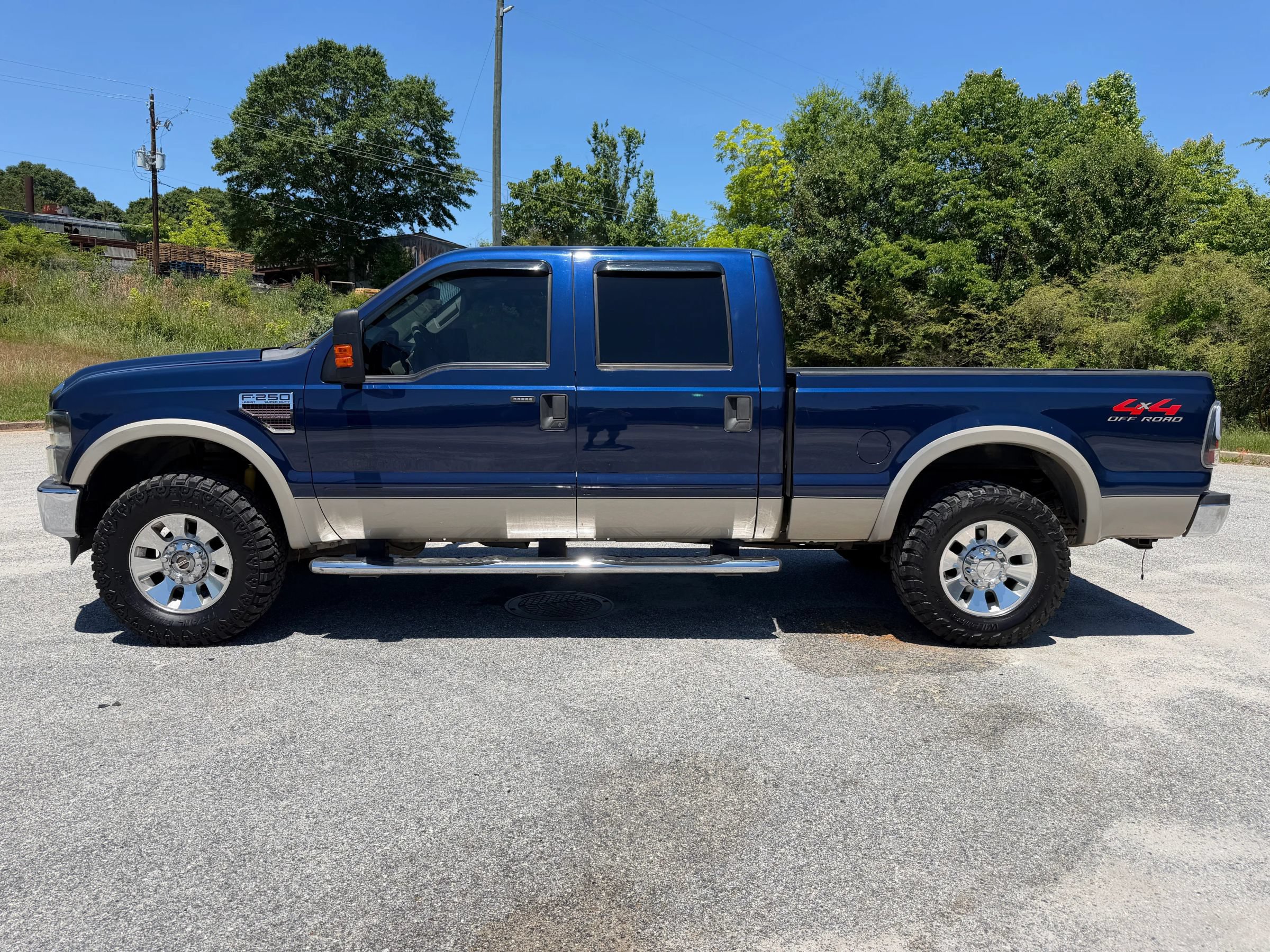 Used 2008 Ford F250 Lariat AWD/4WD image 2