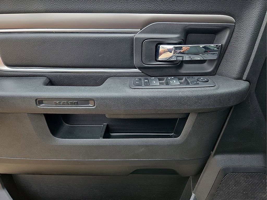 Used 2024 RAM 1500 Classic Warlock RWD image 19