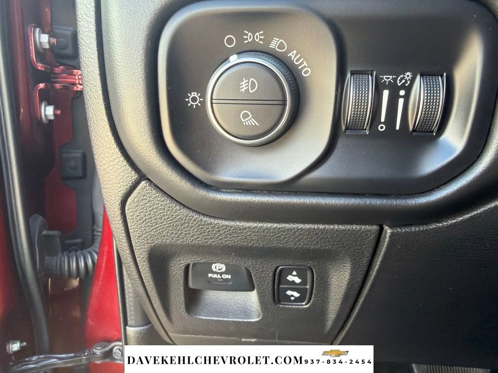 Used 2020 RAM 1500 Limited AWD/4WD image 11
