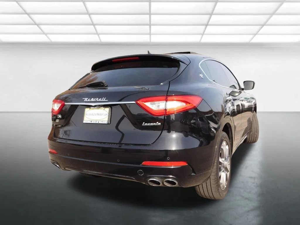 Used 2019 Maserati Levante image 5
