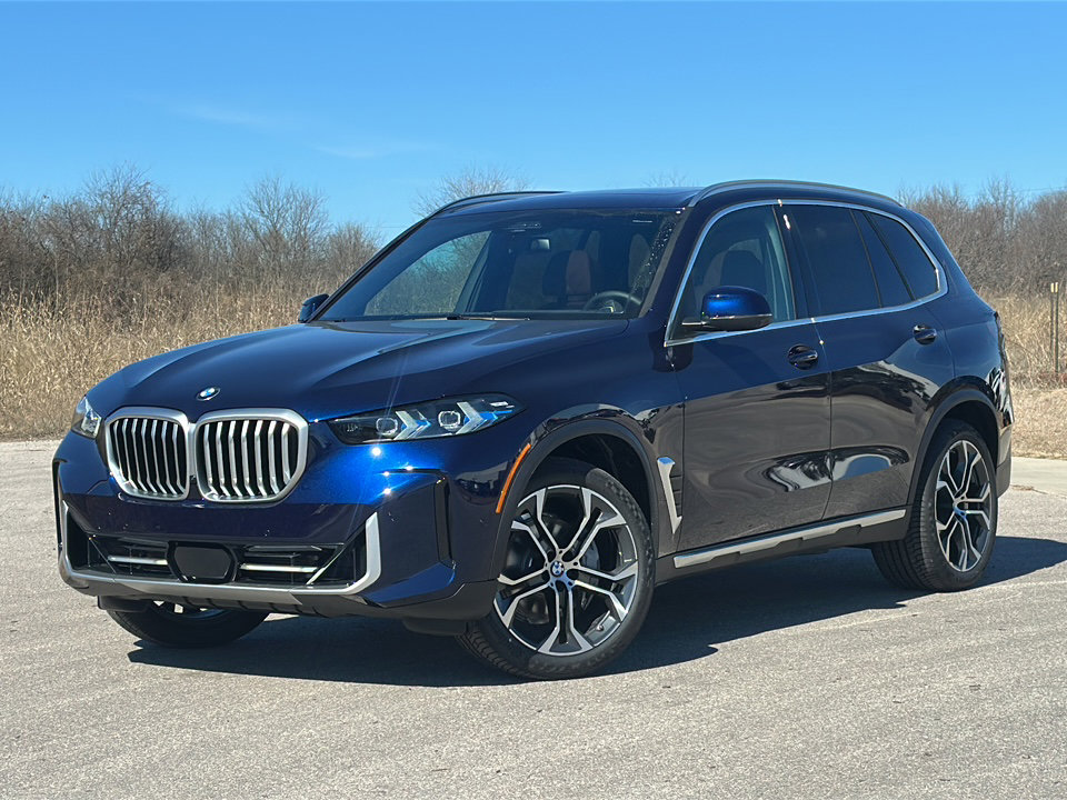 New 2026 BMW X5 xDrive40i AWD/4WD image 2