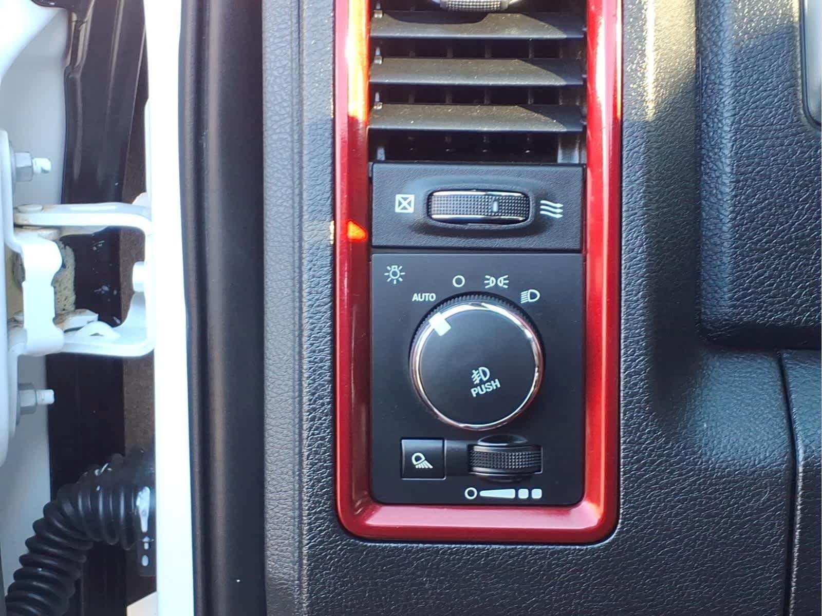 Used 2018 RAM 1500 Rebel w/ Luxury Group AWD/4WD image 13