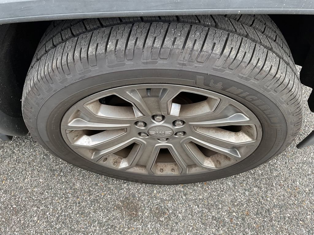 Used 2018 GMC Sierra 1500 Denali w/ Denali Ultimate Package image 11