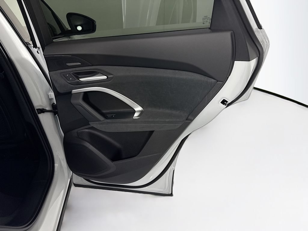 New 2026 Audi SQ5 Premium Plus AWD/4WD image 28