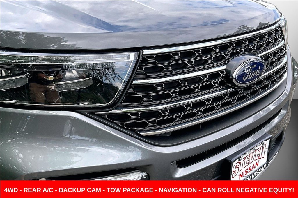 Used 2023 Ford Explorer XLT w/ Equipment Group 202A AWD/4WD image 32
