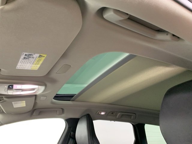 Used 2024 Volvo V90 B6 Cross Country Ultimate w/ Protection Package Premier image 15