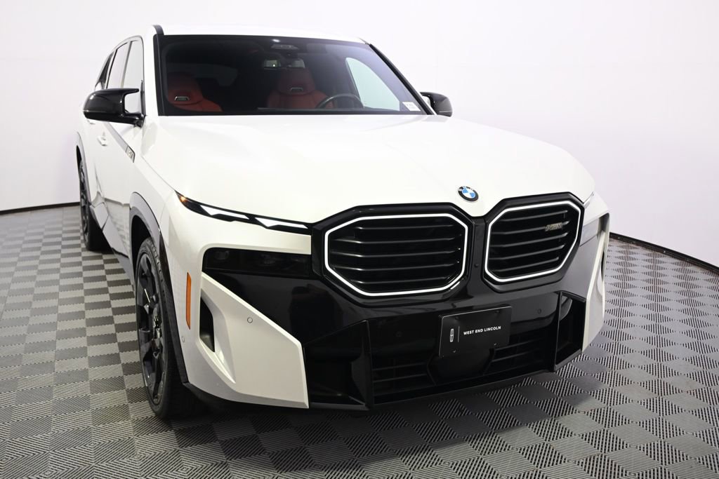 Used 2023 BMW XM image 9