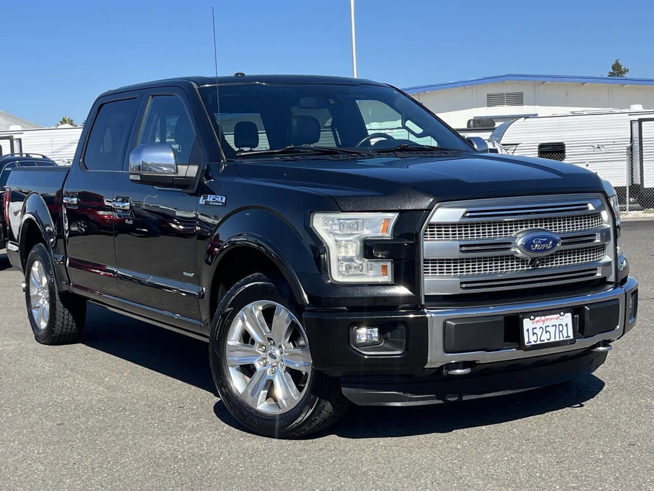 Used 2015 Ford F150 Platinum w/ Equipment Group 701A Luxury
