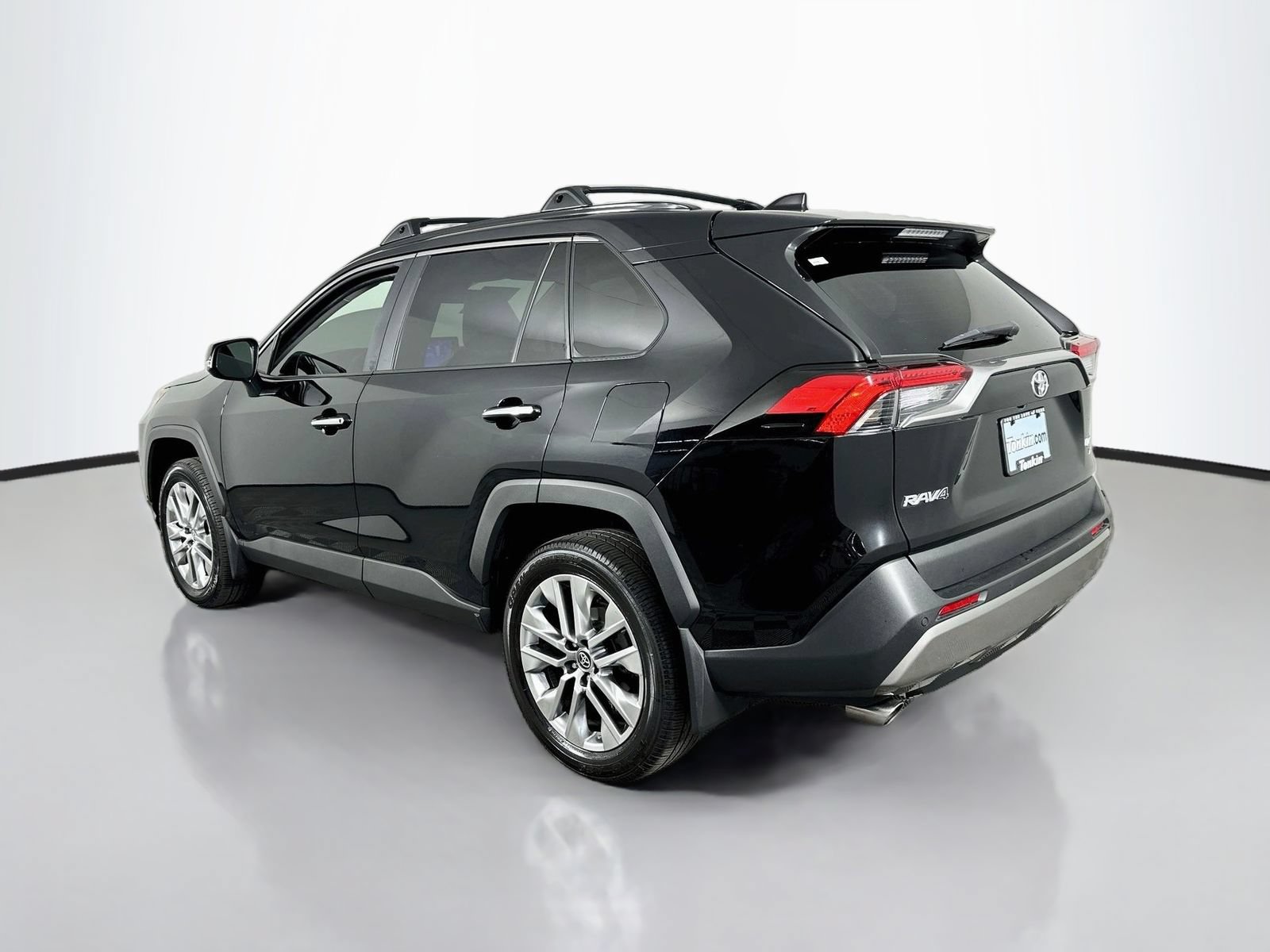 Certified 2024 Toyota RAV4 Limited w/ Weather Package AWD/4WD image 5
