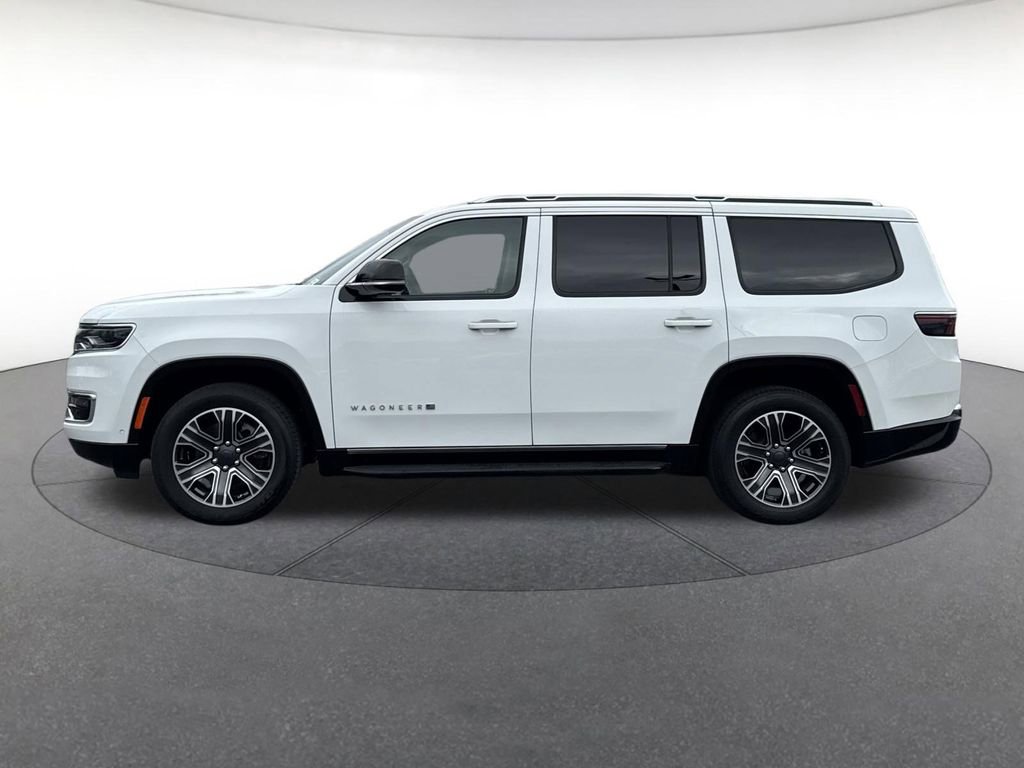 Used 2024 Jeep Wagoneer 4WD w/ Premium Group I image 2