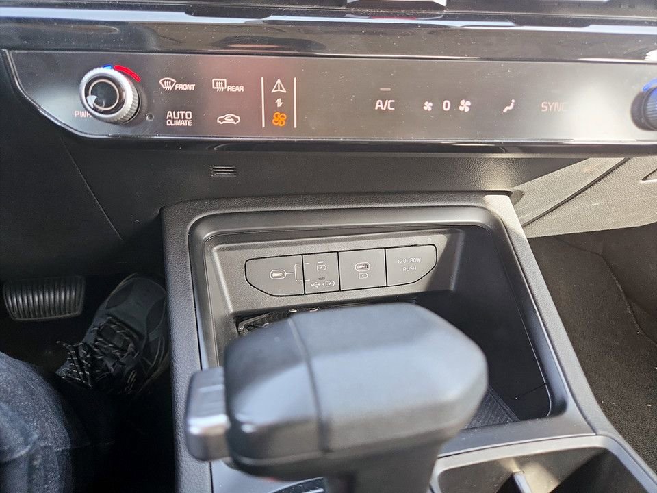 Used 2025 Kia K5 LXS FWD image 25