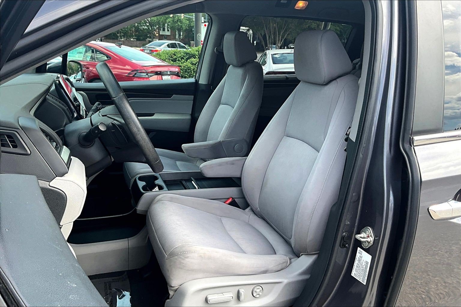Used 2019 Honda Odyssey EX image 26