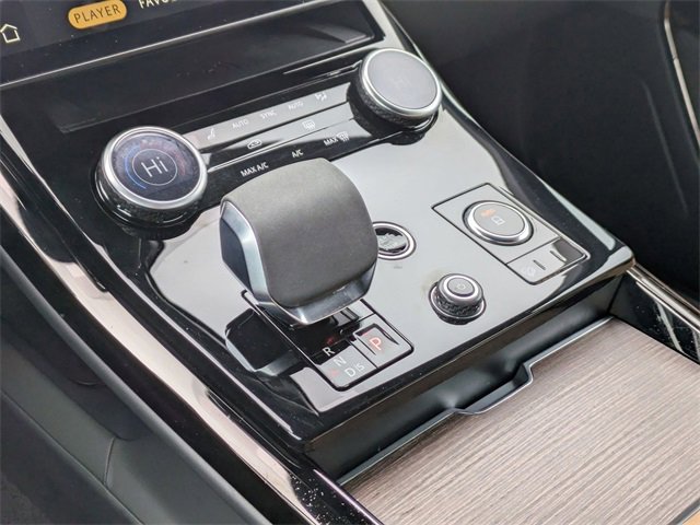 Used 2023 Land Rover Range Rover Sport SE image 9