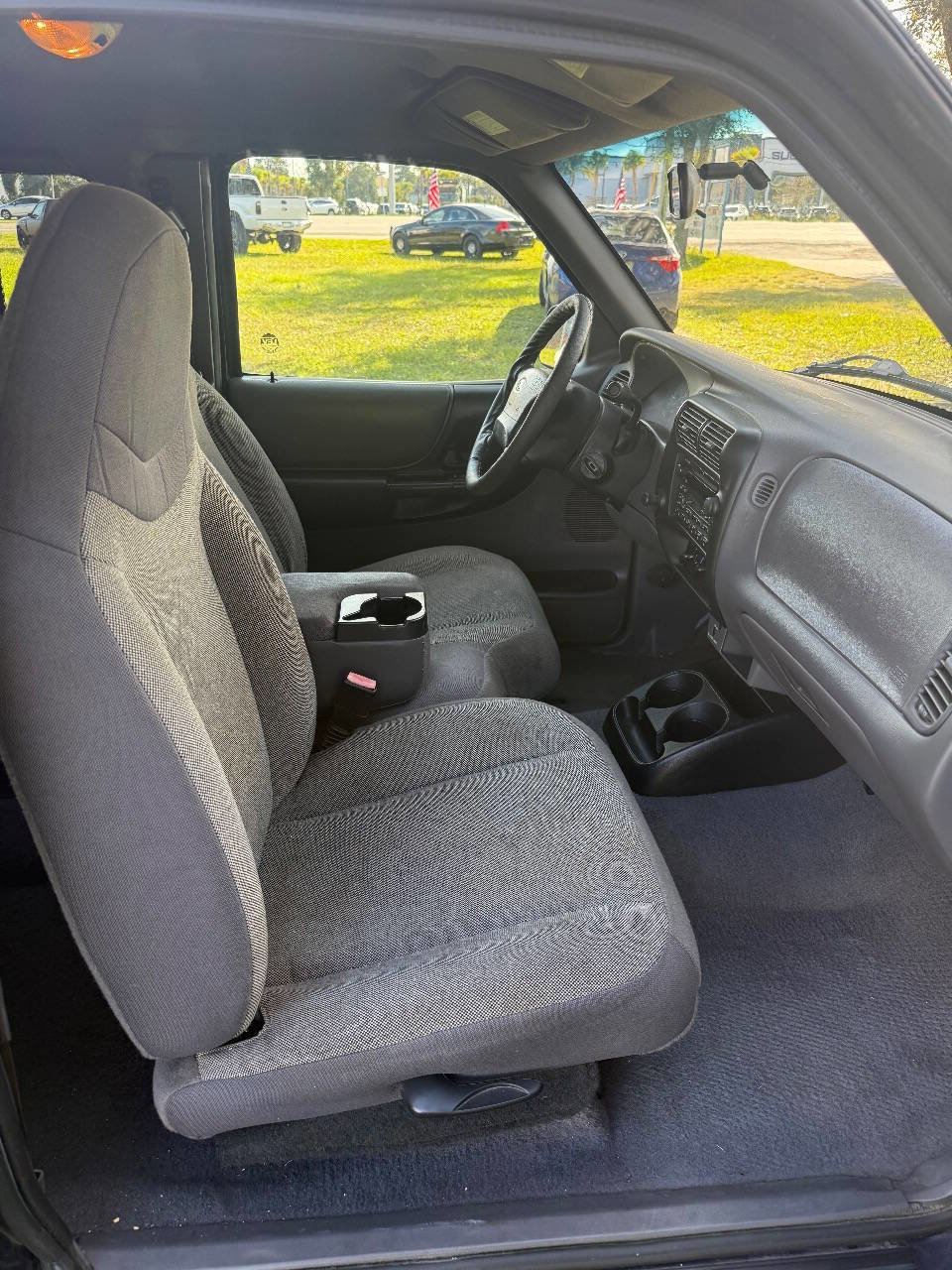Used 2002 Ford Ranger XLT image 10