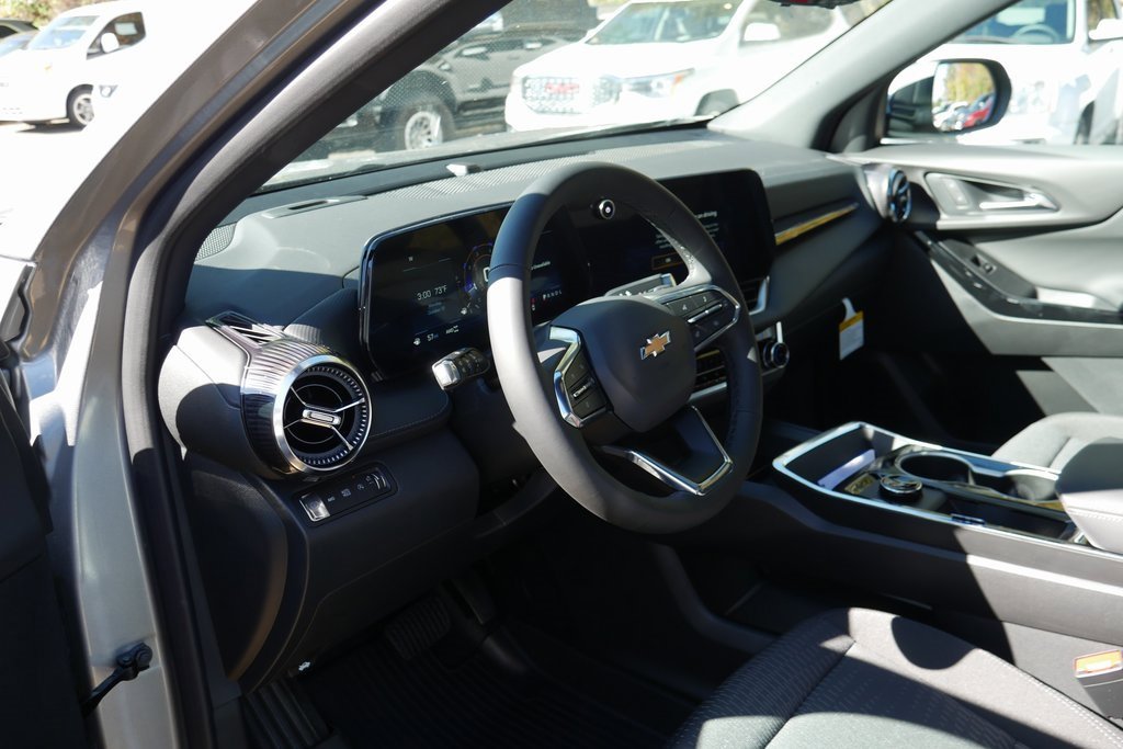New 2026 Chevrolet Equinox LT w/ Safety and Technology Package image 10