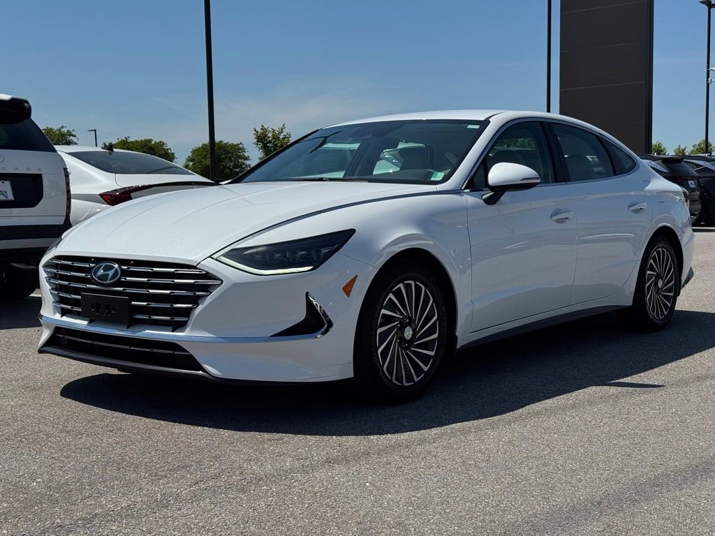 Certified 2023 Hyundai Sonata SEL w/ Cargo Package FWD image 8