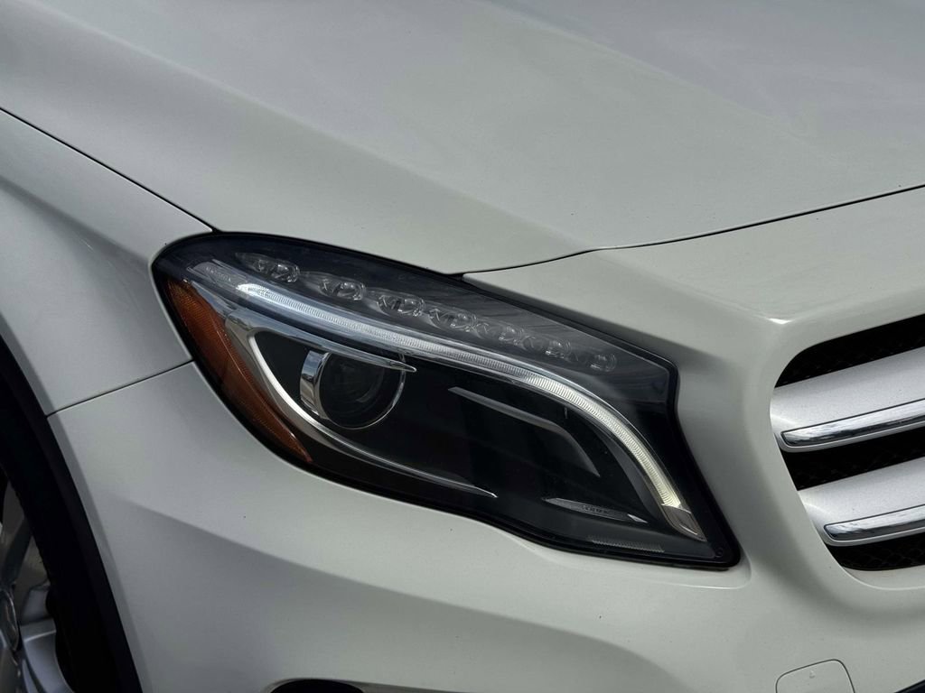 Used 2015 Mercedes-Benz GLA 250 4MATIC image 7
