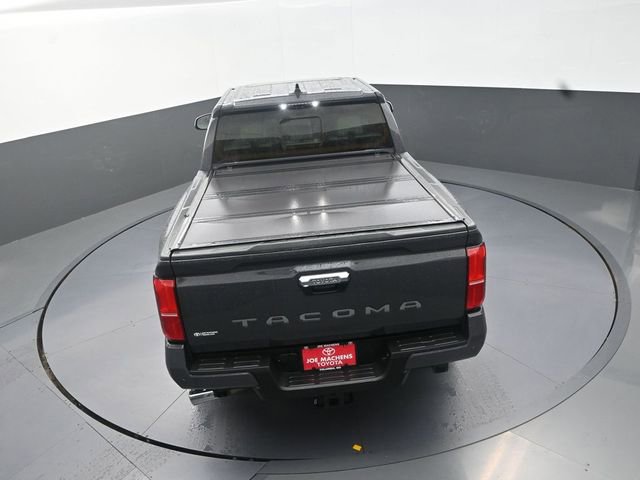 Used 2024 Toyota Tacoma Limited w/ Limited Package (LT) AWD/4WD image 27