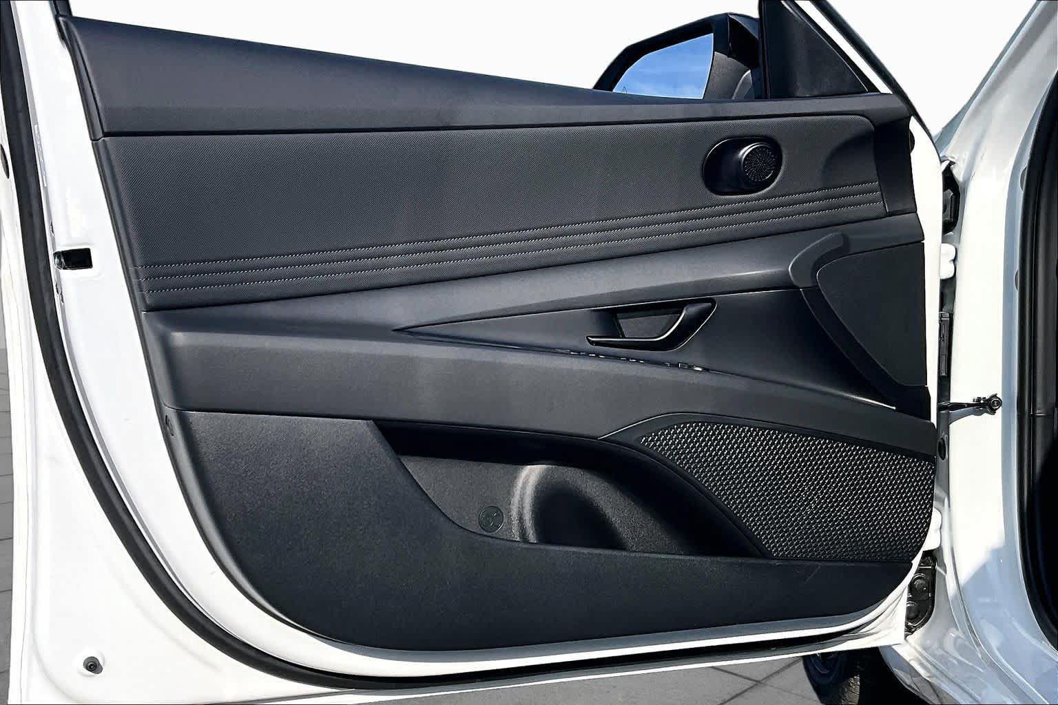 New 2026 Hyundai Elantra N Line FWD image 13
