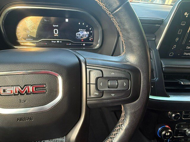 Used 2023 GMC Yukon AT4 AWD/4WD image 22
