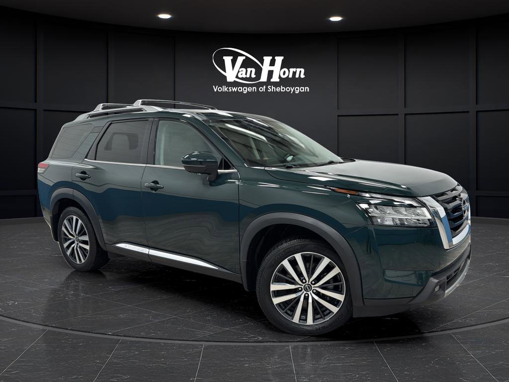 Used 2022 Nissan Pathfinder Platinum w/ Cargo Package