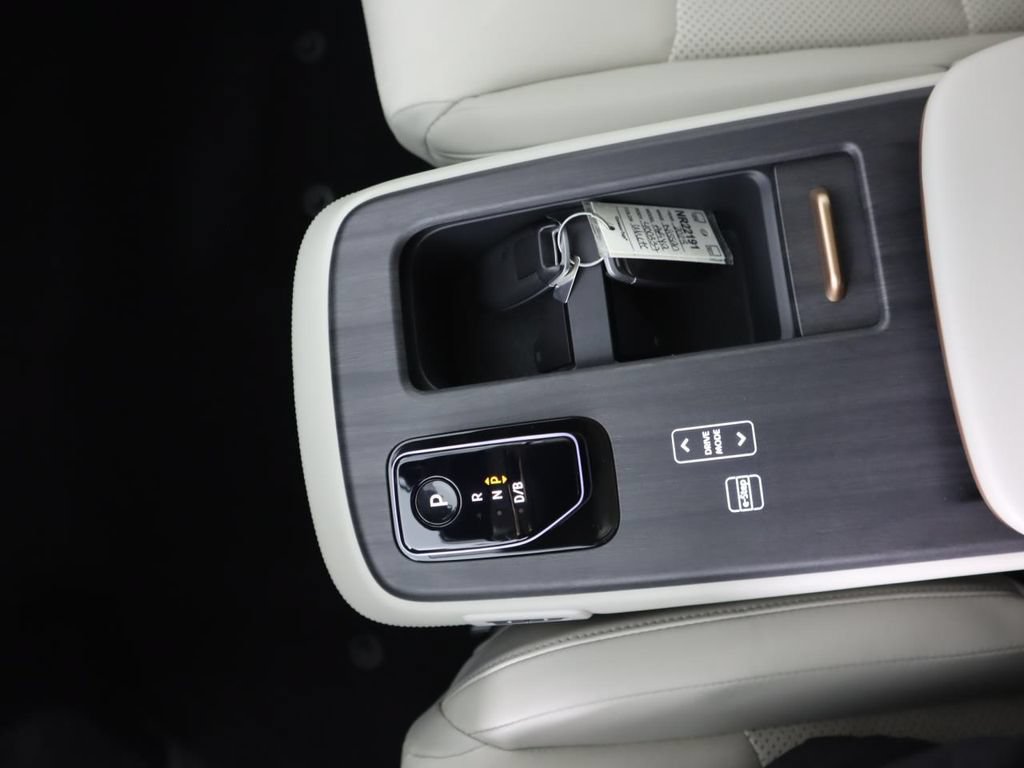 Certified 2023 Nissan Ariya FWD image 13