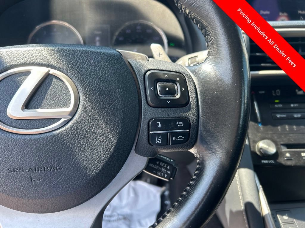 Used 2017 Lexus IS 200t w/ Premium Package RWD image 9
