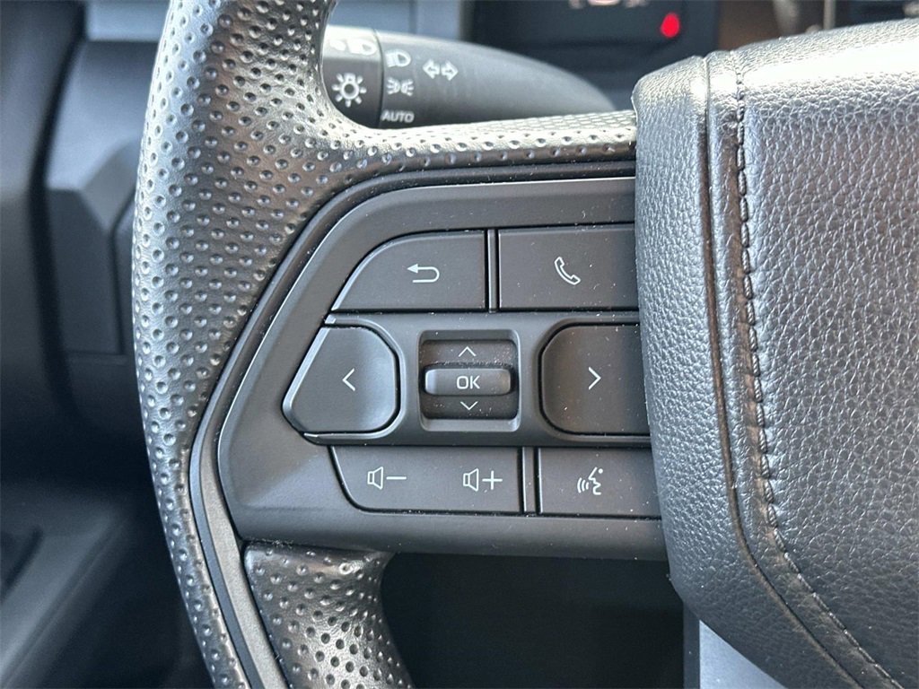 Used 2024 Toyota Tacoma SR image 22