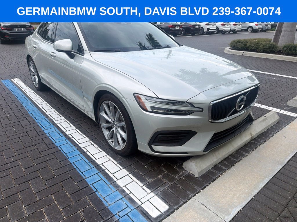 Used 2020 Volvo S60 T5 Momentum FWD image 3