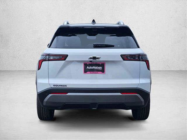 New 2026 Chevrolet Equinox LT w/ Convenience Package II FWD image 8