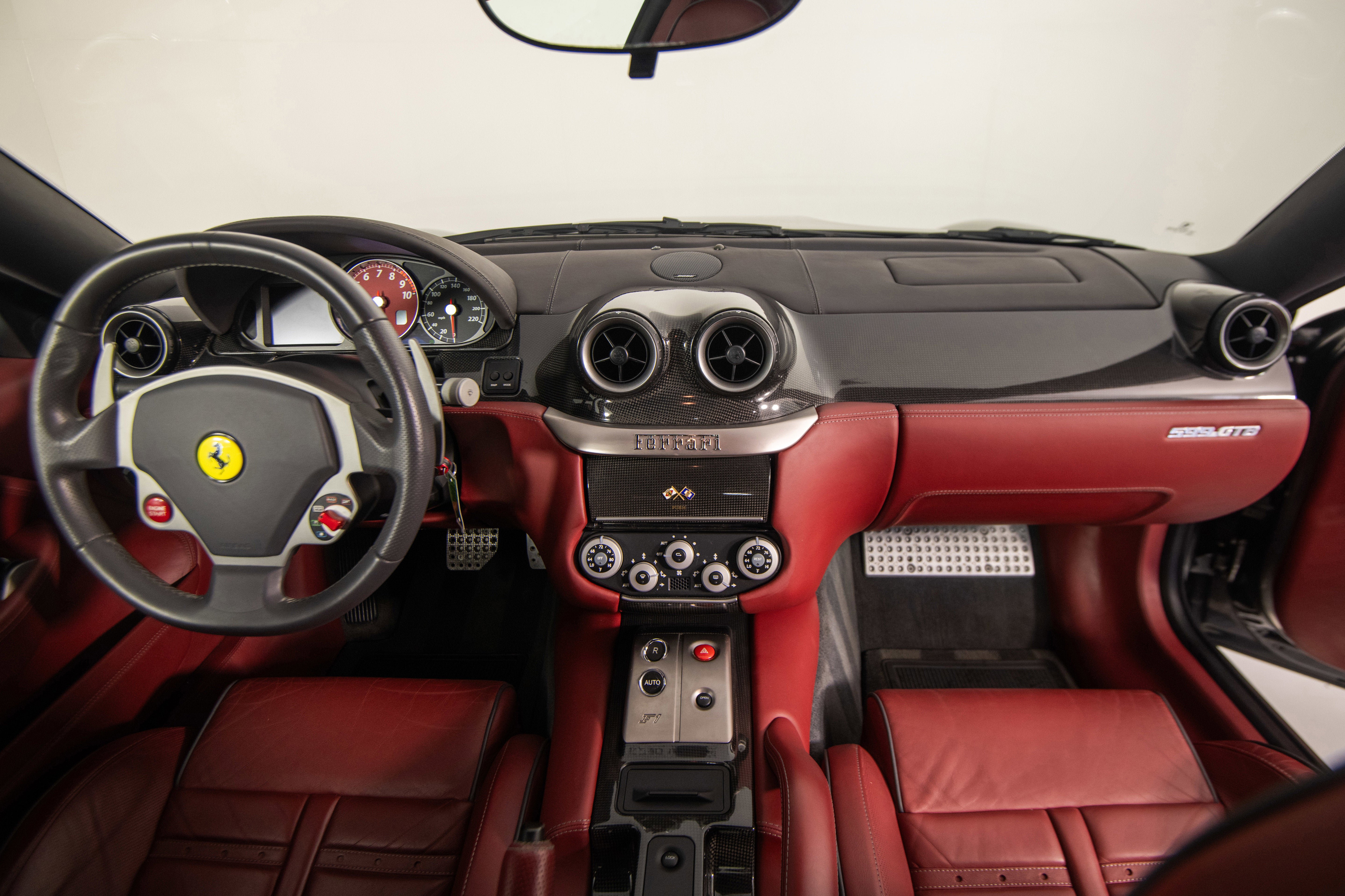 Used 2007 Ferrari 599 GTB Fiorano image 19