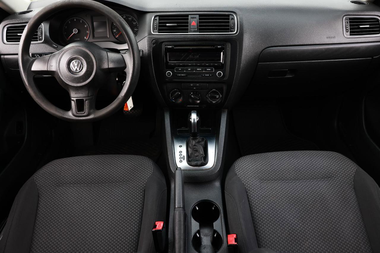 Used 2012 Volkswagen Jetta S FWD image 21