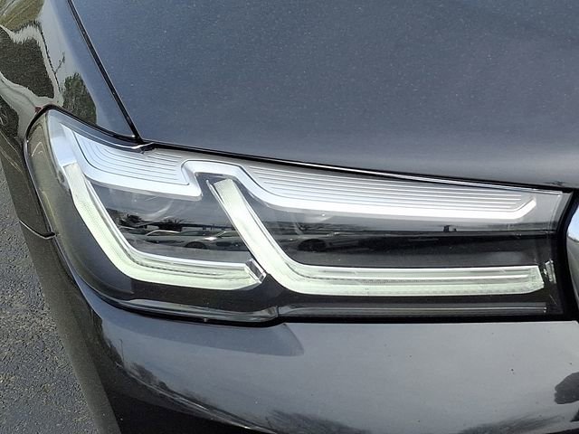 Used 2023 BMW 540i xDrive w/ Premium Package AWD/4WD image 9