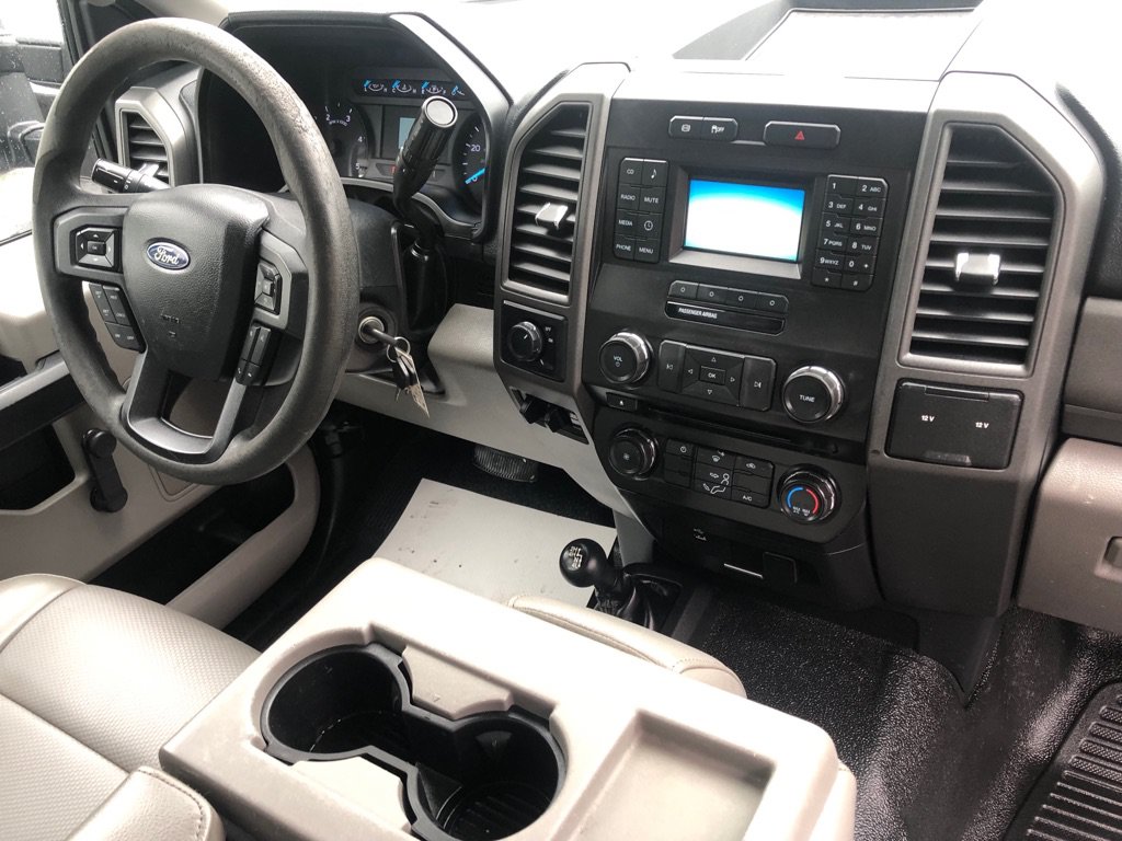 Used 2018 Ford F350 XL AWD/4WD image 28