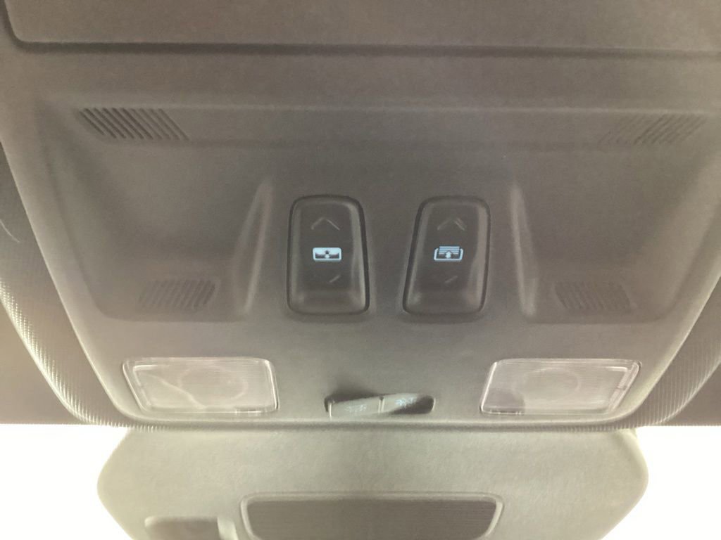 Used 2025 Ford Escape ST-Line w/ Equipment Group 301A FWD image 23