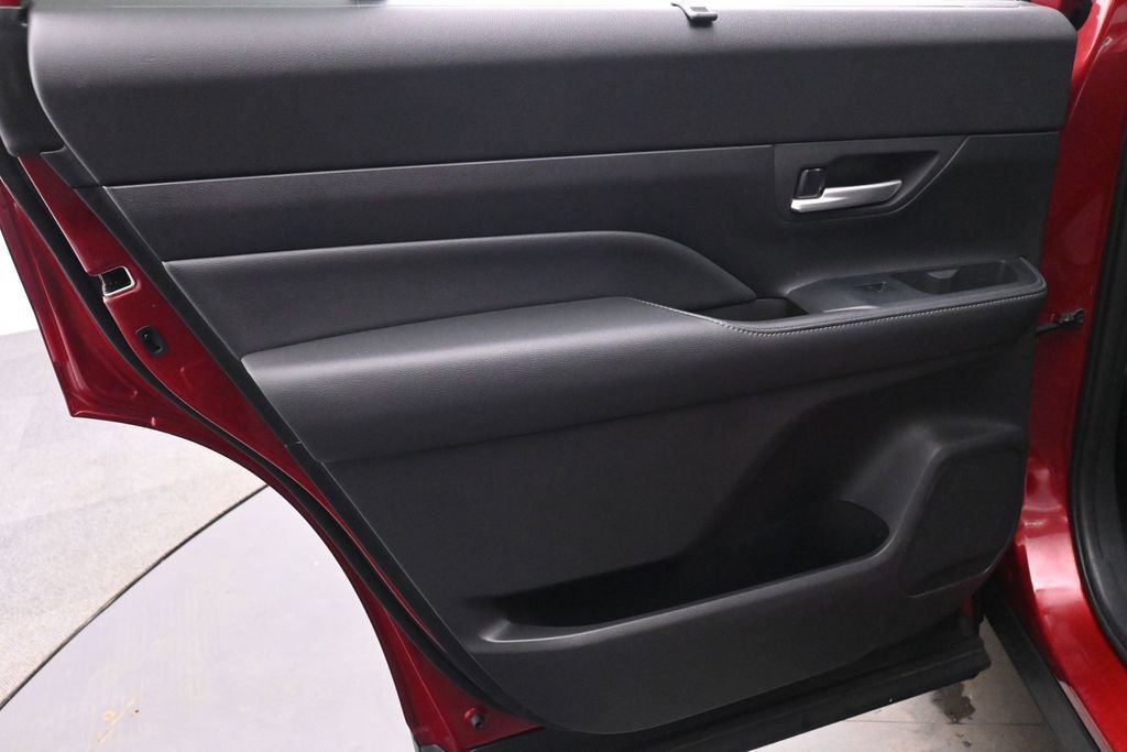 Used 2024 Toyota Grand Highlander AWD Hybrid image 18