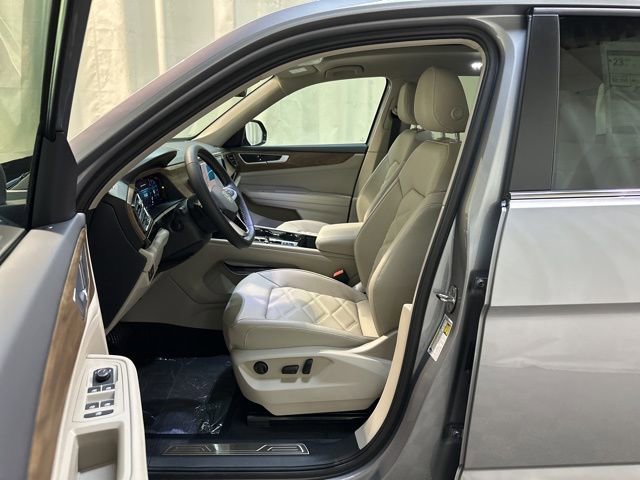 New 2026 Volkswagen Atlas SE image 14