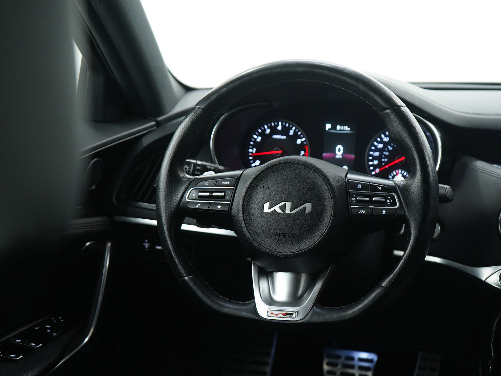 Used 2022 Kia Stinger GT-Line image 15