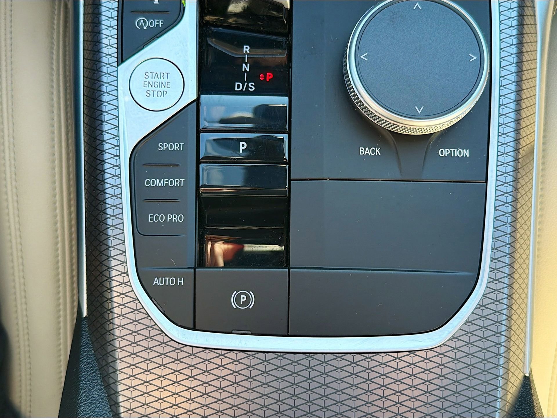 Used 2025 BMW M240i xDrive Coupe image 32