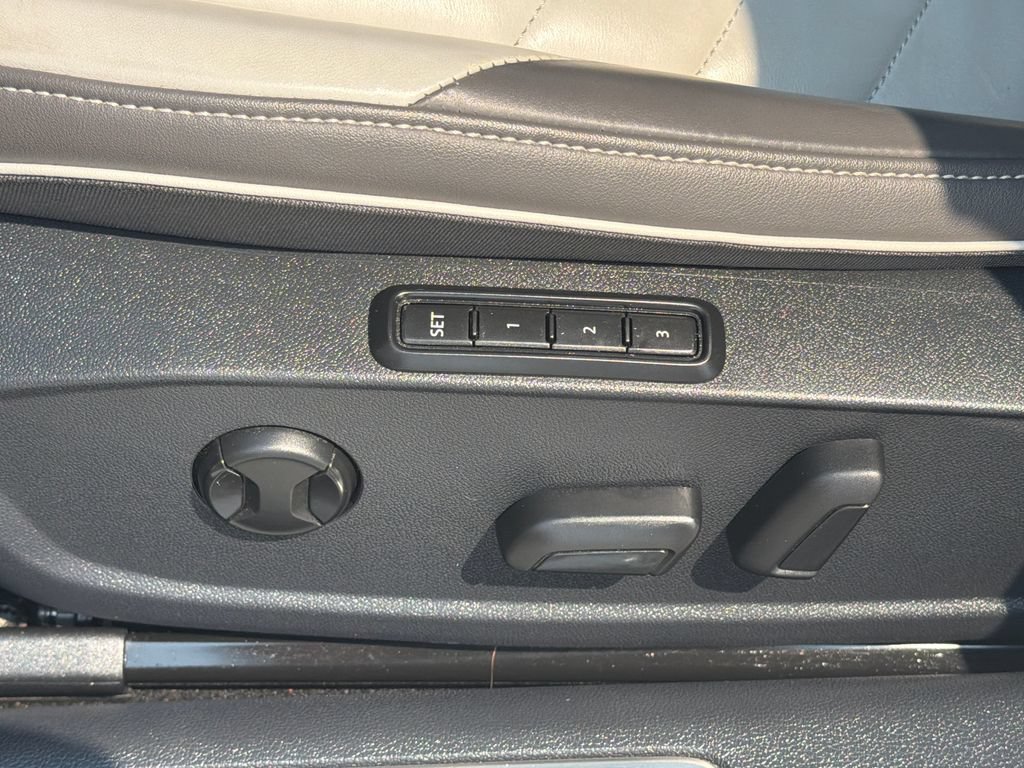Certified 2023 Volkswagen Arteon SEL AWD/4WD image 10