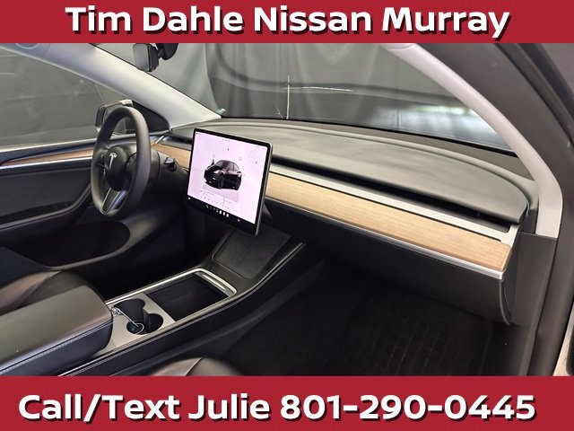 Used 2024 Tesla Model Y Performance AWD/4WD image 17