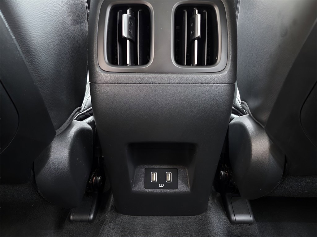 Used 2024 Hyundai Tucson Limited image 17