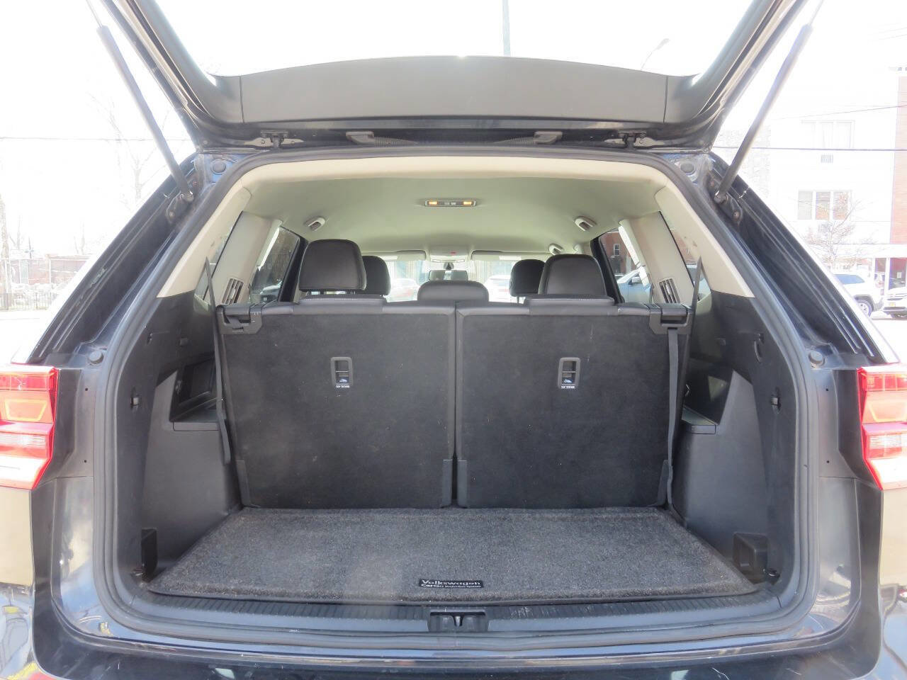 Used 2018 Volkswagen Atlas SE image 26