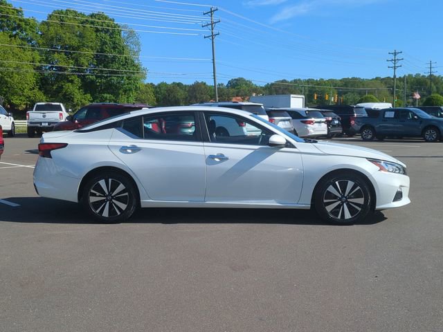 Used 2022 Nissan Altima 2.5 SV image 14