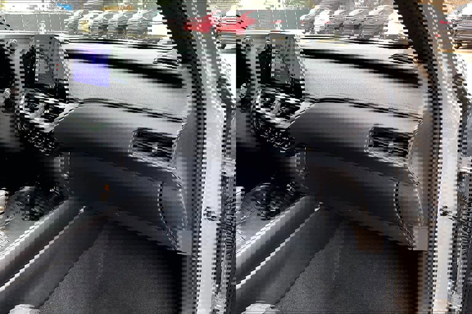 Used 2025 Lexus UX 300h FWD image 19