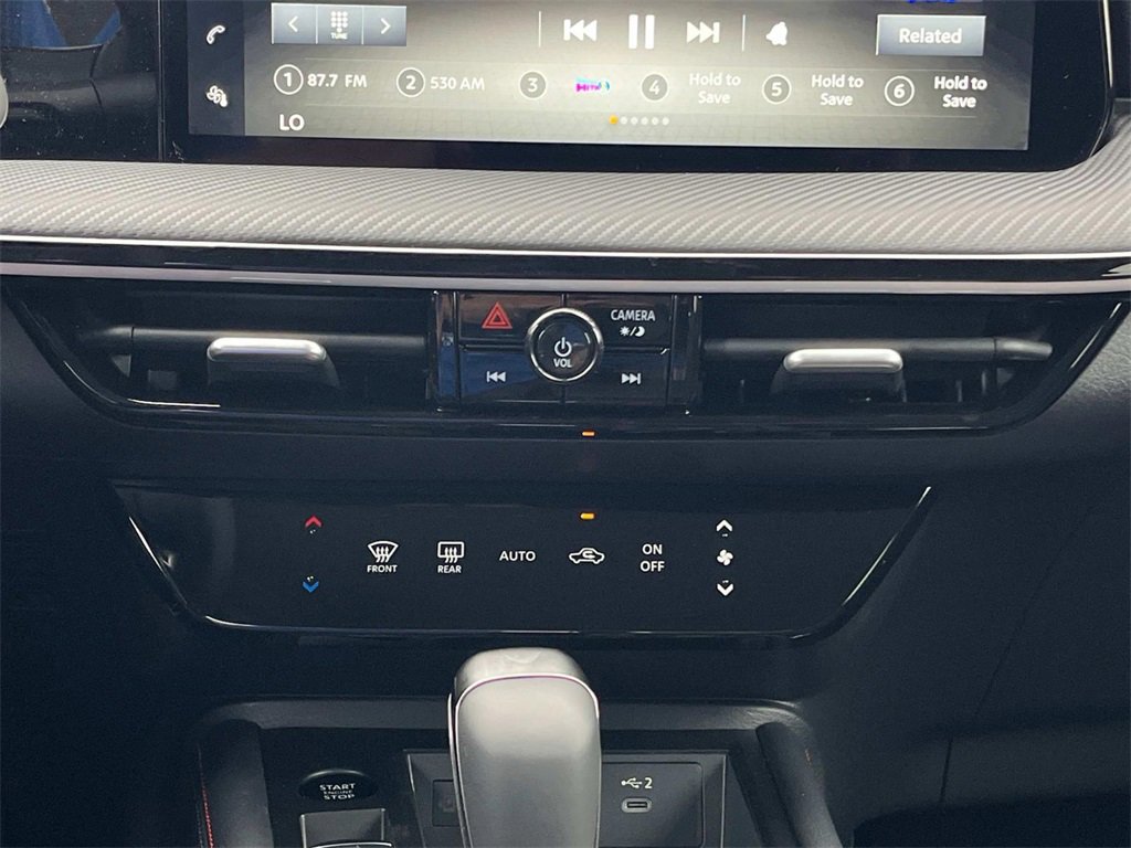 New 2025 Nissan Kicks SR image 26