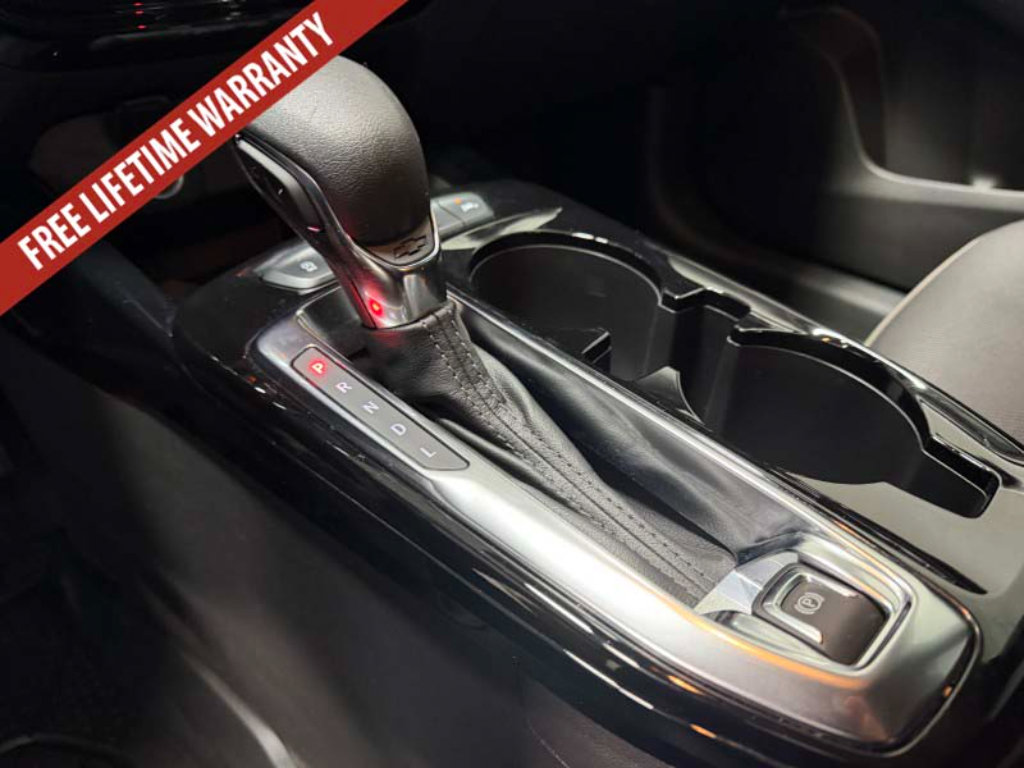 Used 2025 Chevrolet Trax ACTIV w/ Sunroof Package FWD image 24