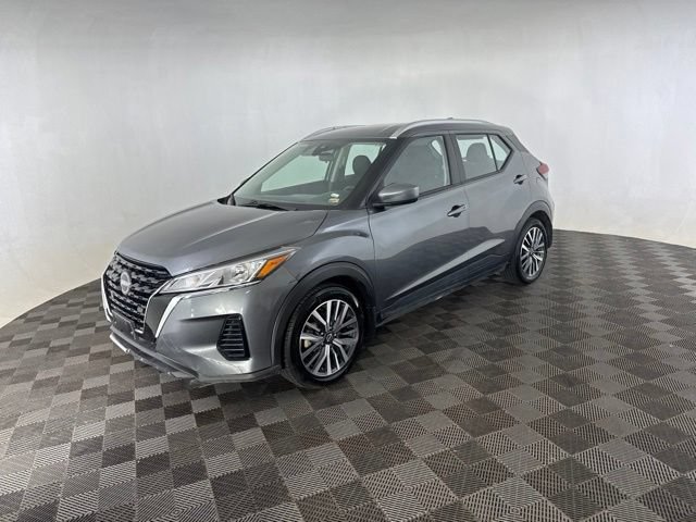 Used 2023 Nissan Kicks SV FWD image 3